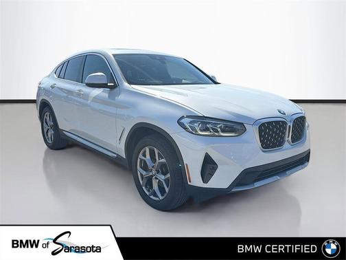 Mineral White Metallic 2025 BMW X4 xDrive30i