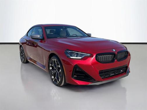 2025 BMW M240 i xDrive