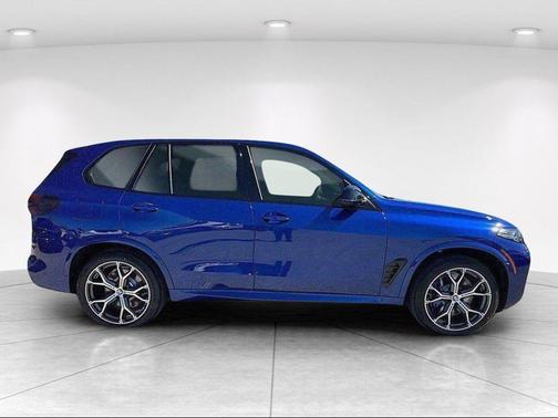 Marina Bay Blue Metallic 2026 BMW X5 M60i