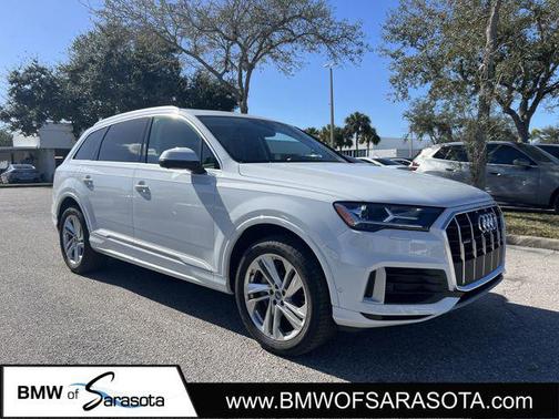 2020 Audi Q7 55 Premium Plus