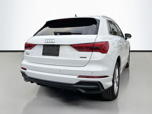 2020 Audi Q3 45 S line Premium Plus