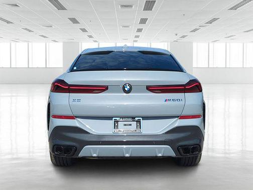 2026 BMW X6 M60i