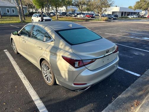 2019 Lexus ES 350 Base