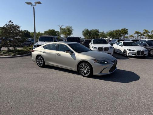 2019 Lexus ES 350 Base