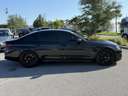 2022 BMW M5 Base