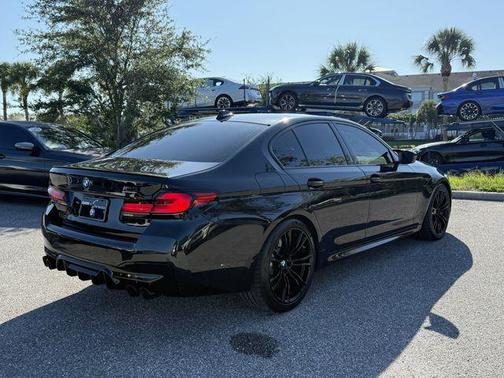 2022 BMW M5 Base
