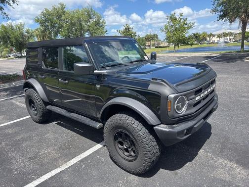 Shadow Black 2023 Ford Bronco Big Bend