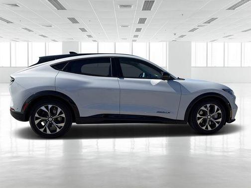 2022 Ford Mustang Mach-E Premium