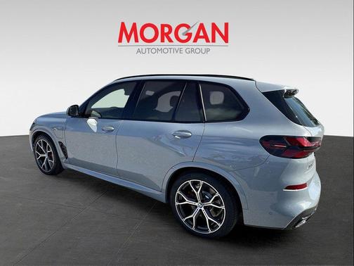 Brooklyn Grey Metallic 2026 BMW X5 PHEV xDrive50e