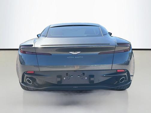 2018 Aston Martin DB11 Base