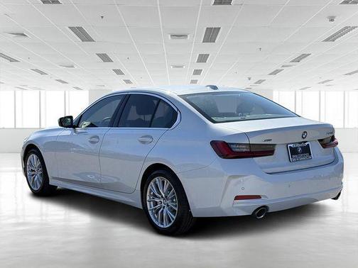 2024 BMW 330 i xDrive