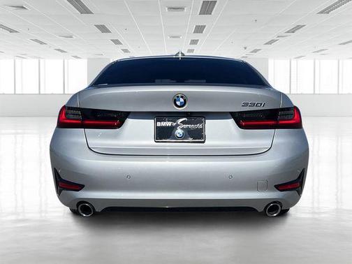 2020 BMW 330 330i