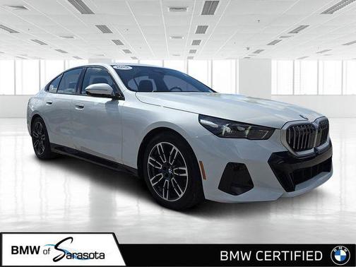 2025 BMW 530 i