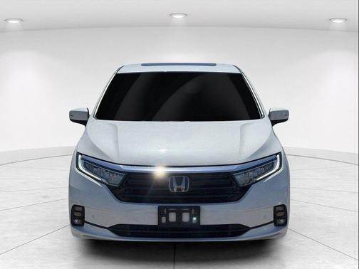 Platinum White Pearl 2022 Honda Odyssey Elite