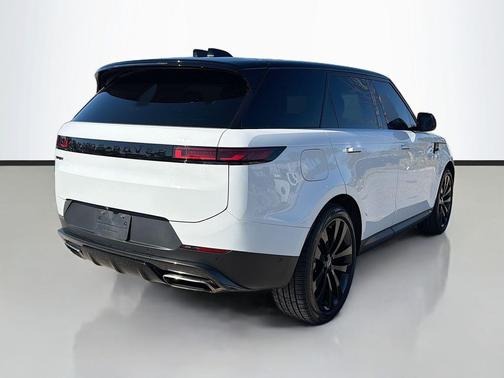 2024 Land Rover Range Rover Sport SE