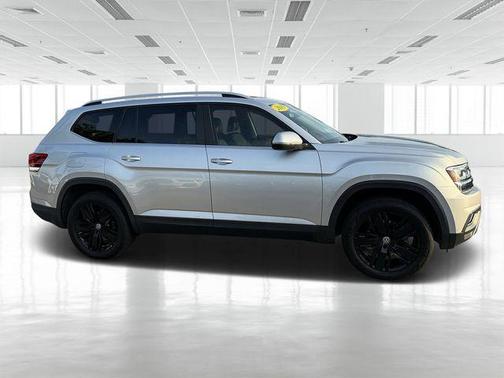 2019 Volkswagen Atlas 3.6L SE w/Technology