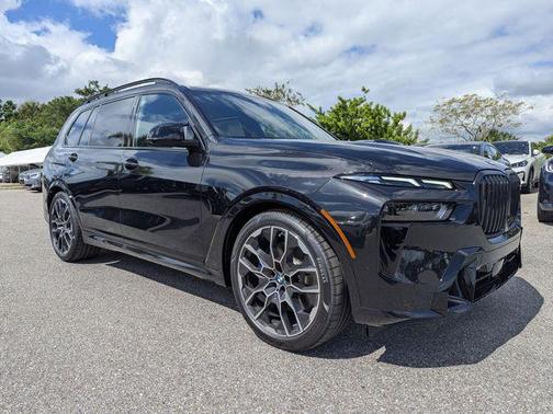 2026 BMW X7 M60i