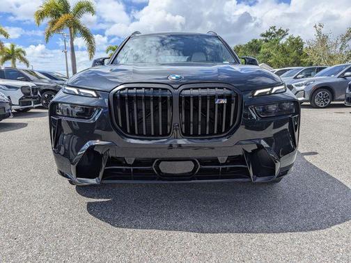 2026 BMW X7 M60i
