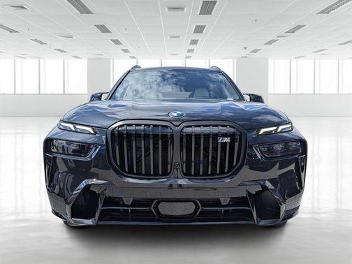 2026 BMW X7 M60i
