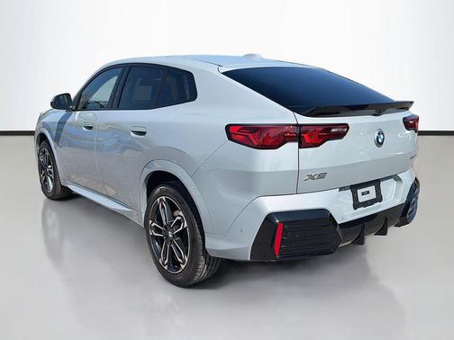 2025 BMW X2 xDrive28i