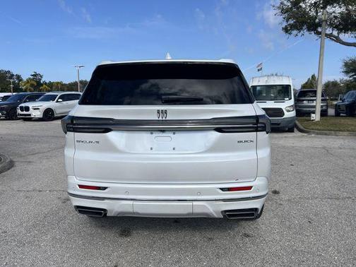 2025 Buick Enclave Avenir FWD