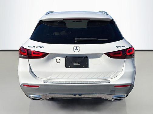 2021 Mercedes-Benz GLA 250 Base 4MATIC