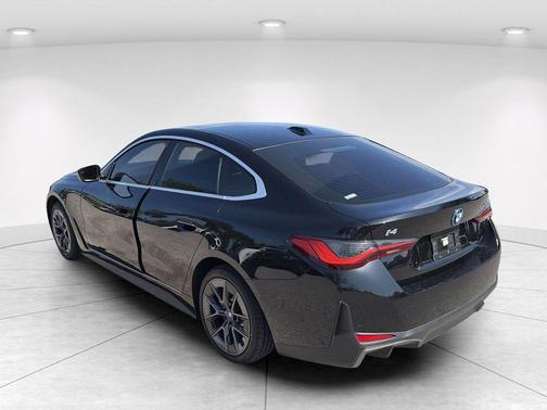 Black Sapphire Metallic 2023 BMW i4 Gran Coupe eDrive35