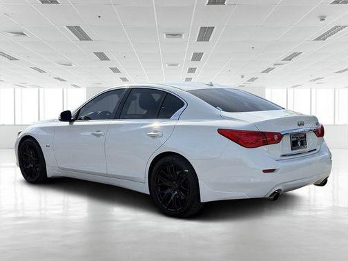 2017 INFINITI Q50 3.0t Signature Edition