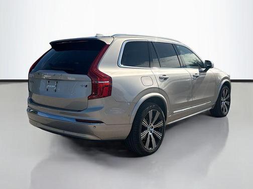 2023 Volvo XC90 B6 Ultimate 7-Seater