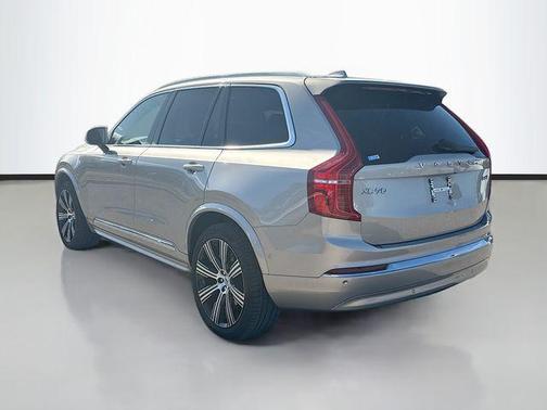 2023 Volvo XC90 B6 Ultimate 7-Seater