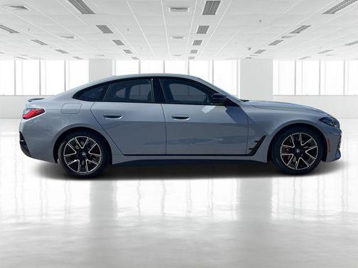 2024 BMW M440 i