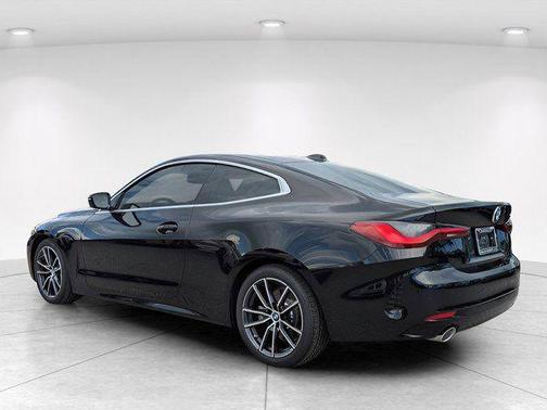 Black Sapphire Metallic 2026 BMW 430 i