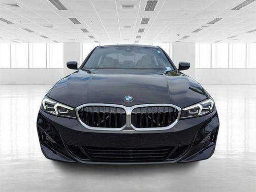 2025 BMW 330 i