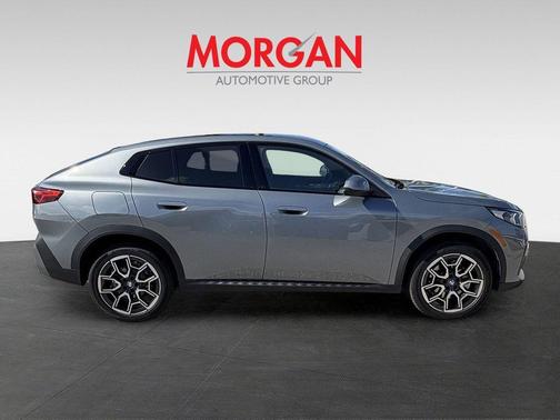 Skyscraper Gray Metallic 2025 BMW X2 xDrive28i