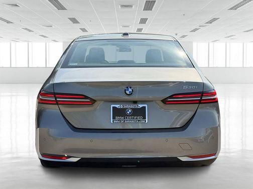 2024 BMW 530 i