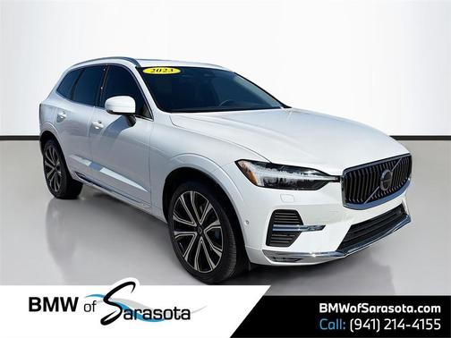 2023 Volvo XC60 B5 Ultimate Bright Theme