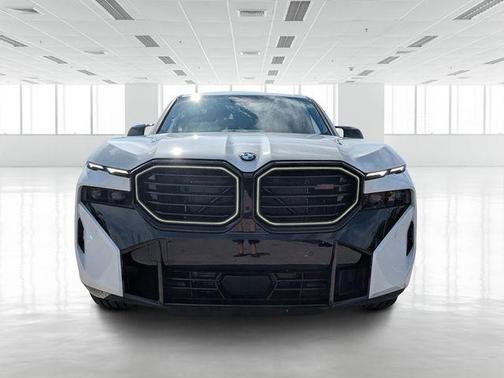 2026 BMW XM Label