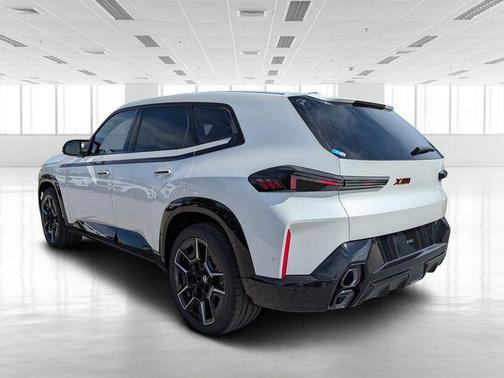 2026 BMW XM Label