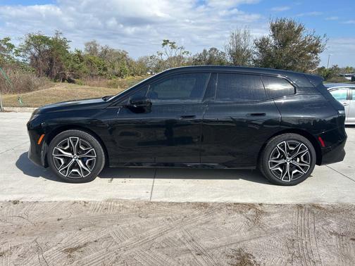 2024 BMW iX xDrive50