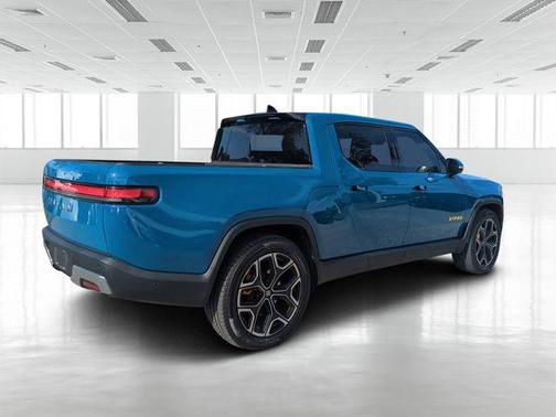 2023 Rivian R1T Adventure Quad Motor Large Pack