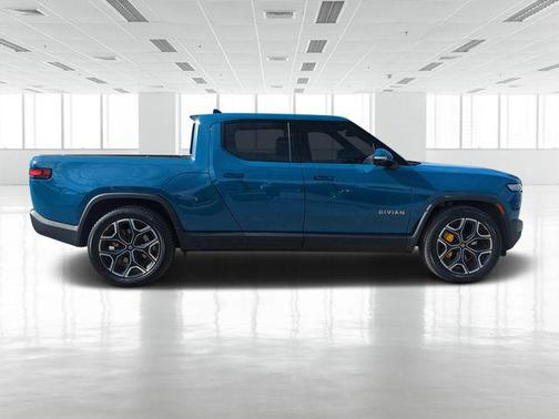 2023 Rivian R1T Adventure Quad Motor Large Pack