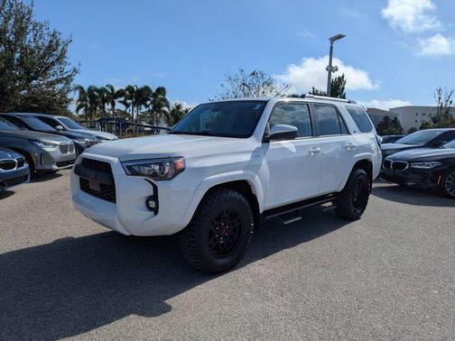 2022 Toyota 4Runner SR5