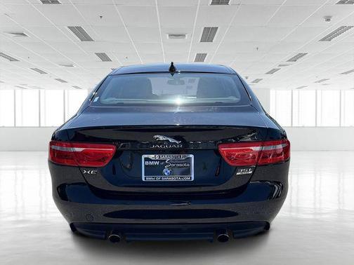 2017 Jaguar XE 35t Premium