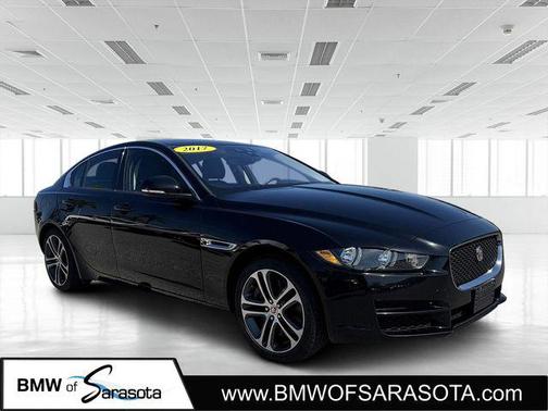 2017 Jaguar XE 35t Premium
