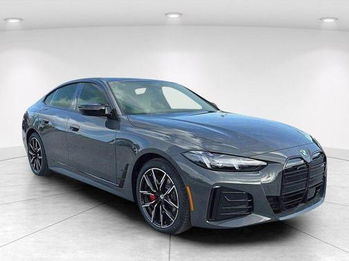 Dravit Grey Metallic 2026 BMW i4 Gran Coupe M60
