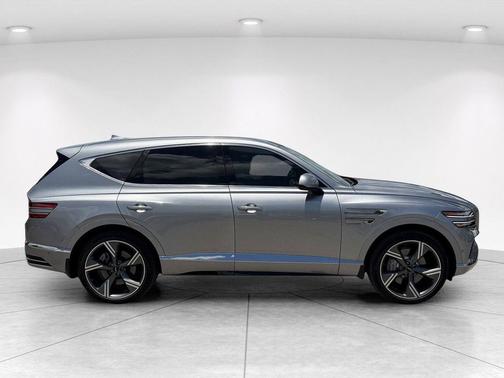 Savile Silver 2025 Genesis GV80 3.5T