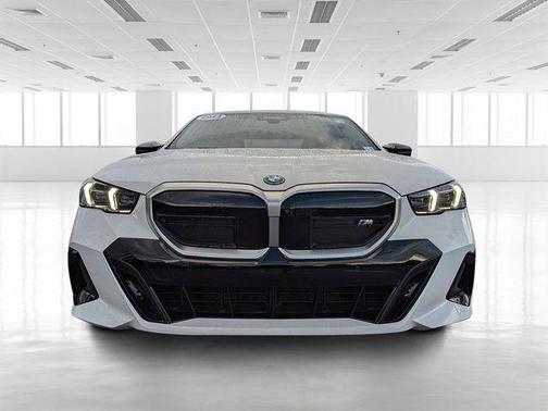 2024 BMW i5 M60