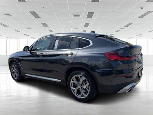 2023 BMW X4 xDrive30i