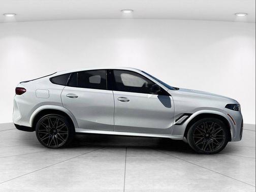 Alpine White 2025 BMW X6 M Base