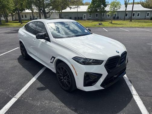 2025 BMW X6 M Base